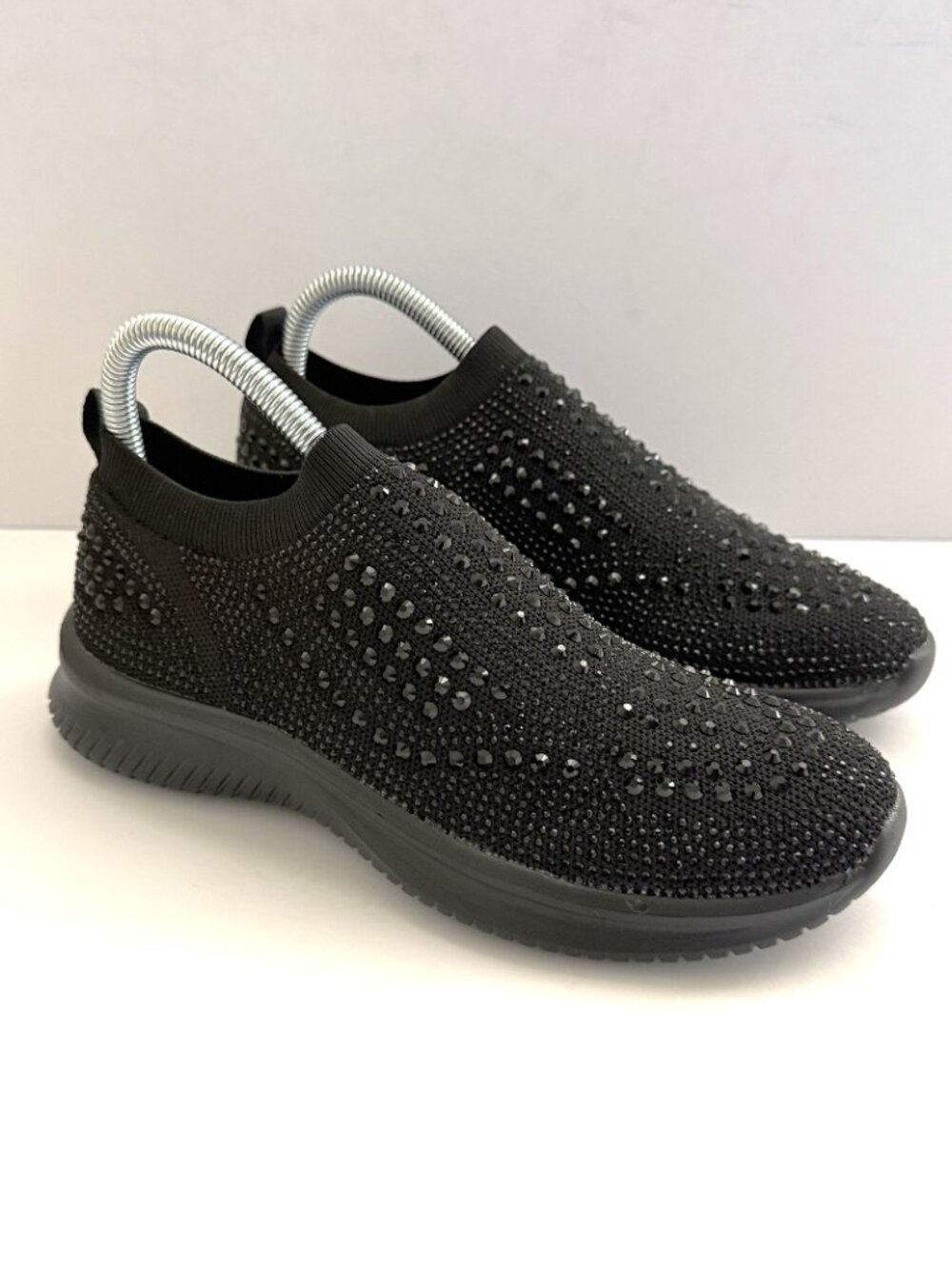 Belos Womens Black Rhinestone Sneakers 6 Black Memory Foam Slip On  MWOB